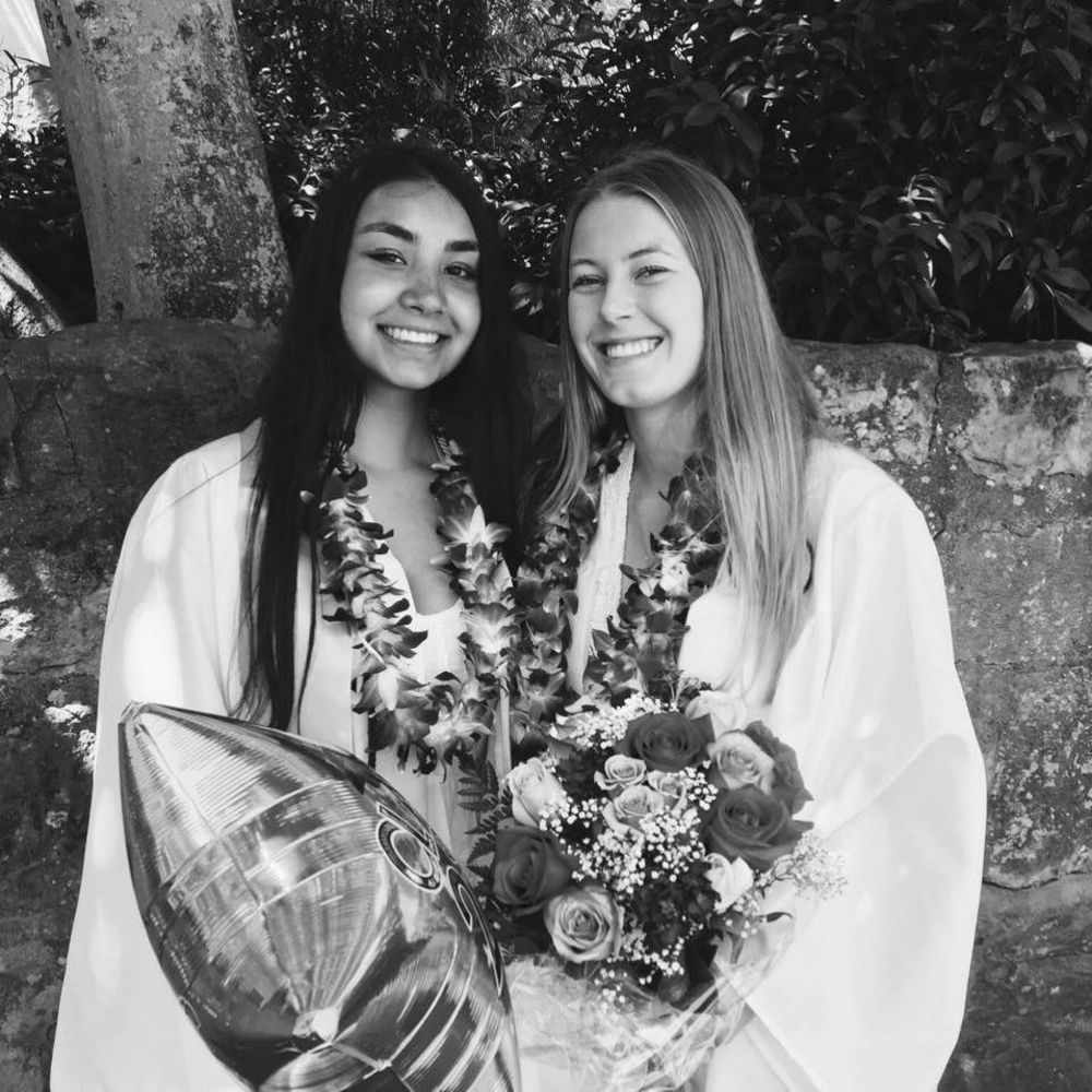 Meet your Posher, Maya